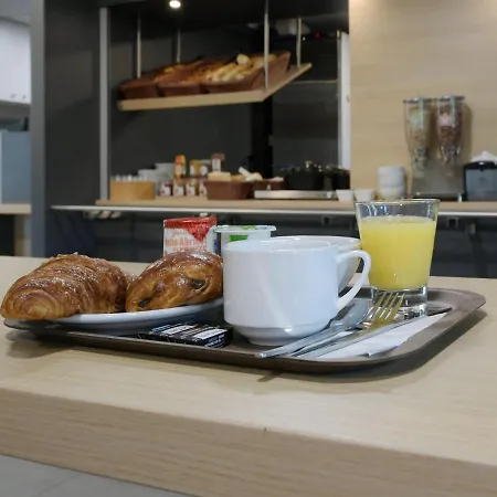 Hotell Le Mans Nord
