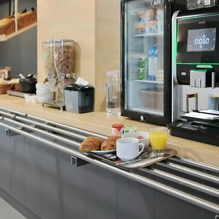 Le Mans Nord 2 酒店 圣萨蒂南