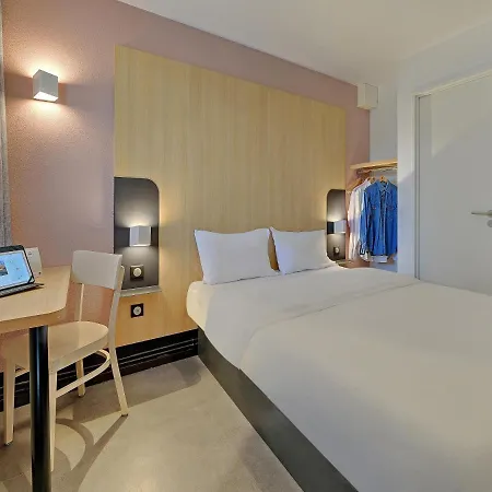 Le Mans Nord 2 2* 圣萨蒂南